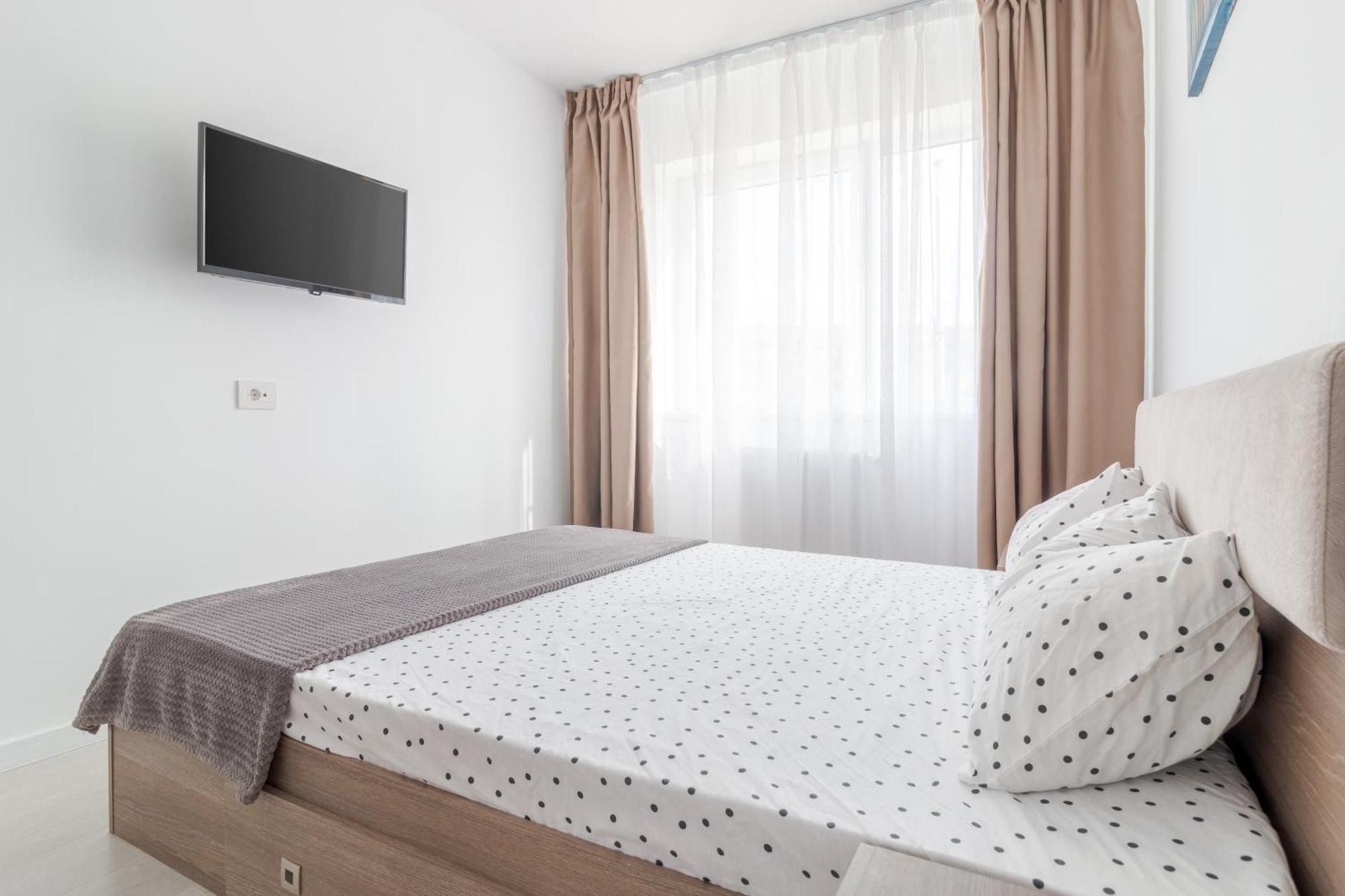 Riverside Retreat Орадеа Екстериор снимка